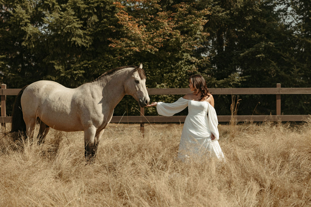 Foxglove Lodge Vashon wedding venue in Washington state