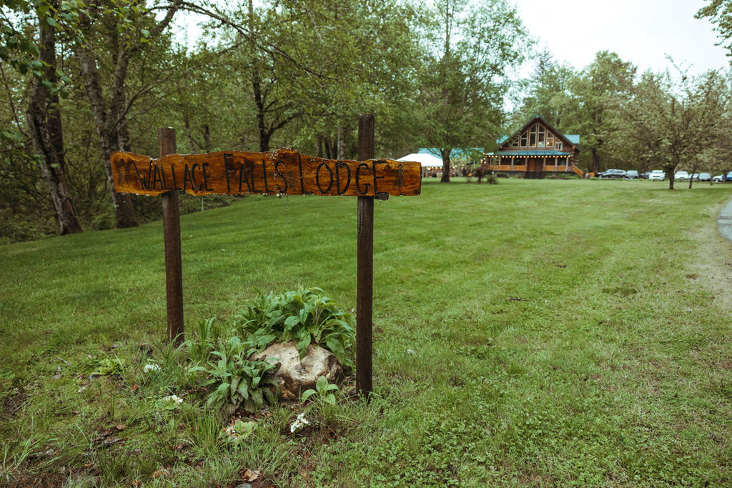 Unique summer camp wedding venues in the Pacific Northwest