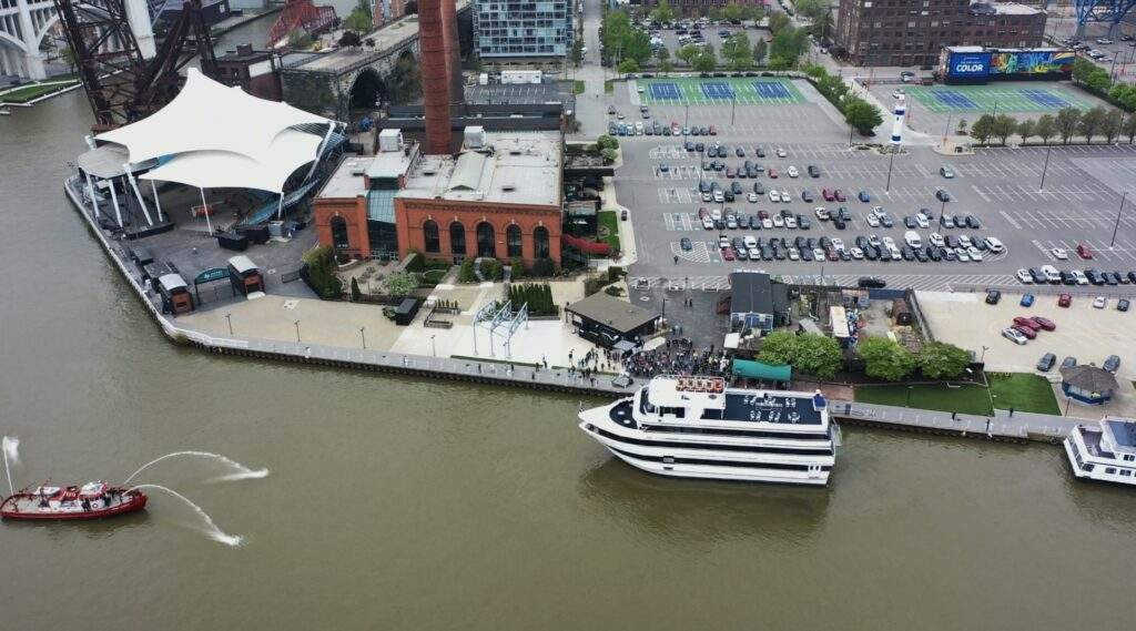 Getting married on the Lady Caroline yacht
