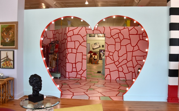 Unique indoor engagement session locations in Cleveland